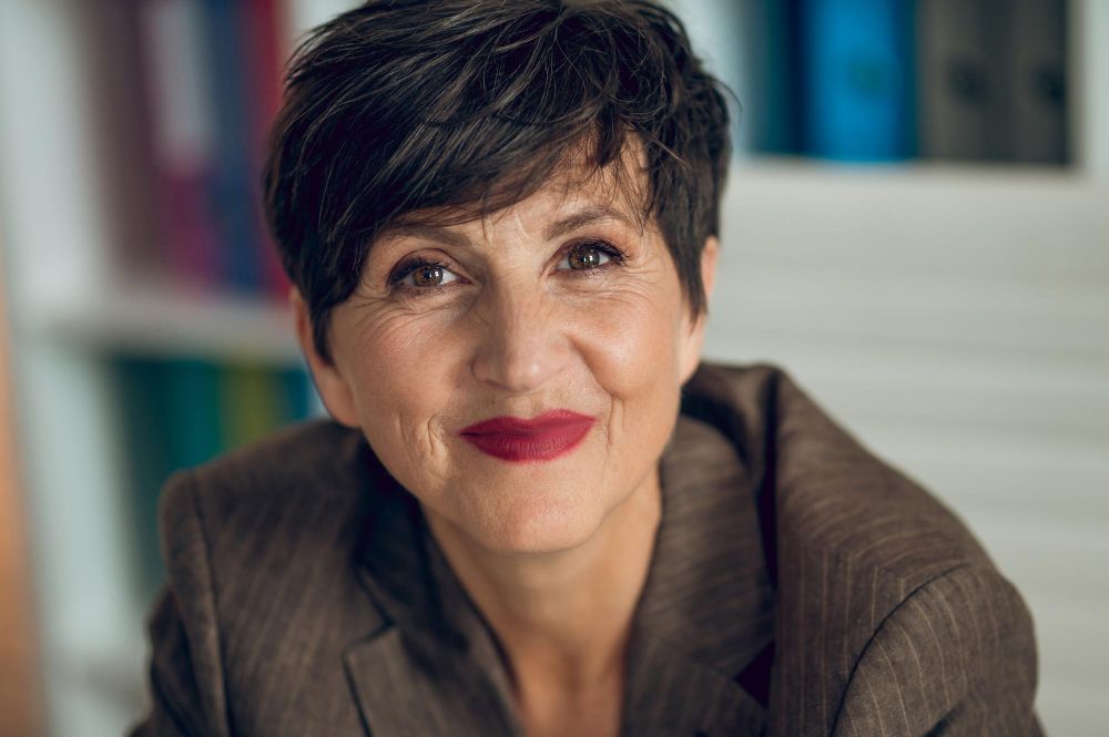 Fryzura odmładzająca po 50