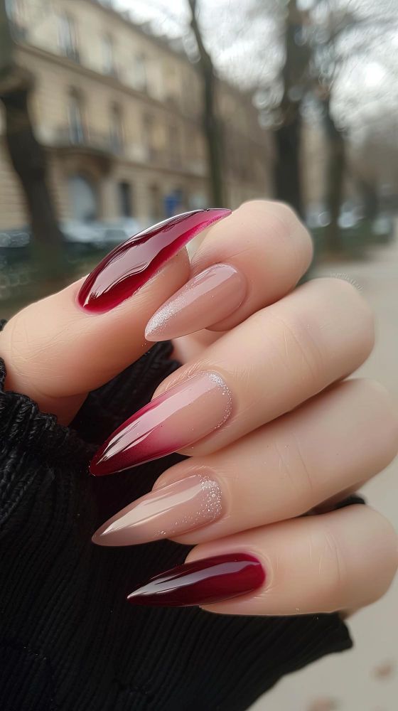 Ciemnoczerwone paznokcie wzory