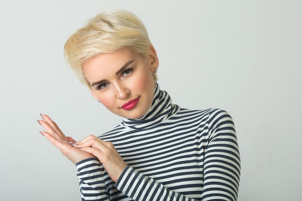 Krótkie fryzury damskie bez układania Krótkie fryzury damskie bez układania