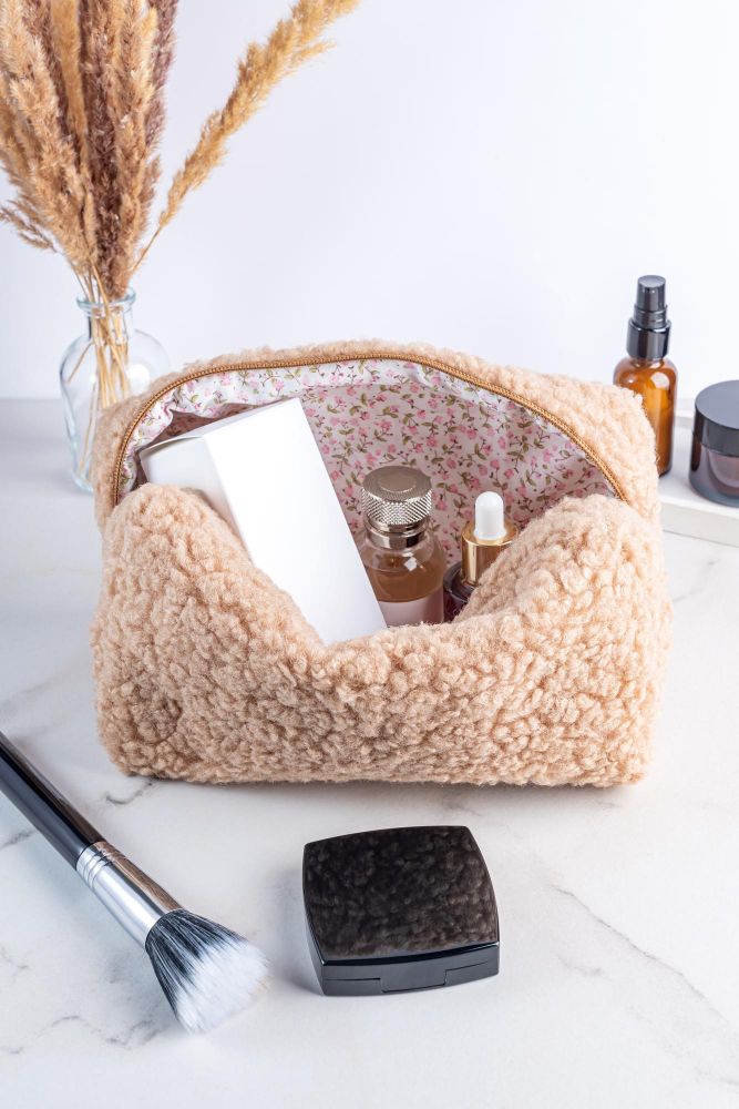 Kosmetyczka damska duża